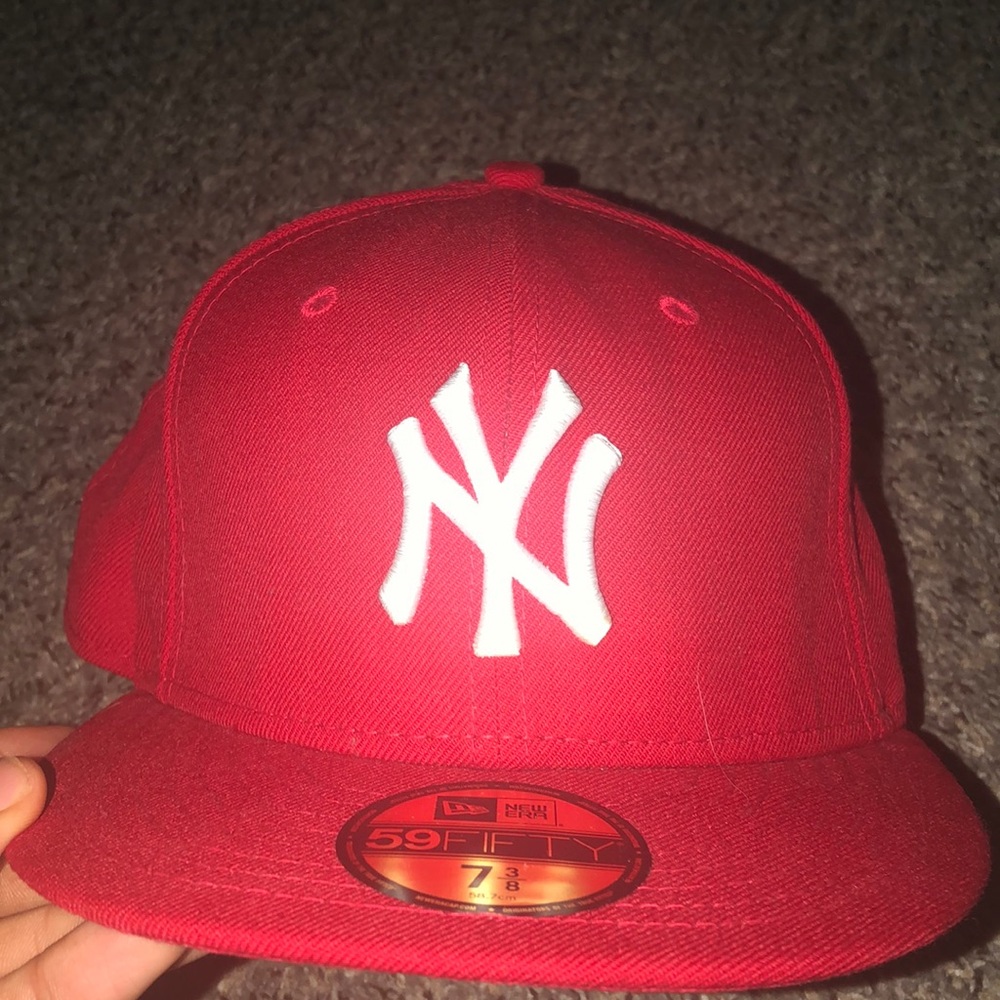 Red New York Yankees Hat